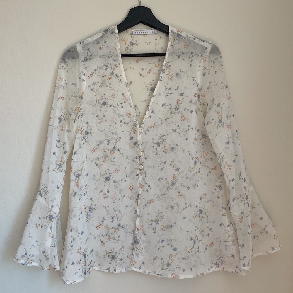 Between Ten Mila Blouse in Baby Bloom